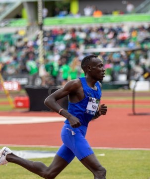 Pro Running: Dark Sky’s Kurgat 4th in Kenyan 10,000 Trials; Hiltz 5th in 1,500; Kelati 14:35 PR in 5K; Linkletter 2nd in Canadian 10K