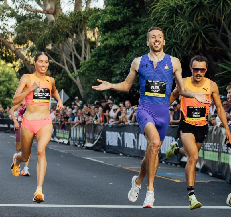 Saturday Results: Dark Sky’s Gourley Wins New Zealand Road Mile; Flag High’s Van Meerten 11th at Footlocker Nationals; Team Run Flagstaff’s Ryan Baker 27th at Club Nationals Masters